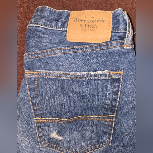 Abercrombie & Fitch Classic Staight Fit Men's Jeans Marked 31x30 Measuring 30x28 - Picture 2 of 14